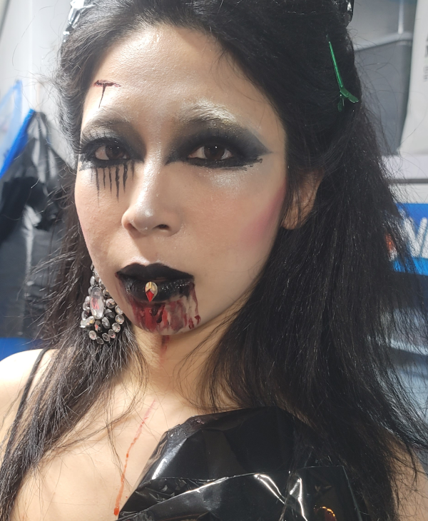 MAKEUP CÓ TẠO HÌNH, THIẾT KẾ RIÊNG