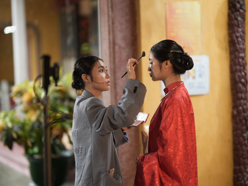 Hyejin Hnguyen Khám Phá Nét Đẹp Phụ Nữ Triều Châu qua Workshop Trang Điểm & Nhiếp Ảnh tại Phố Cổ Hội An