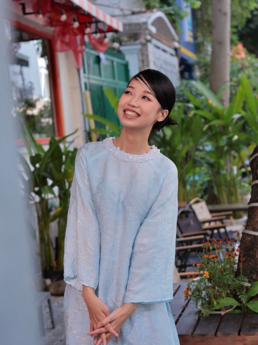 CHỤP ẢNH ÁO DÀI TẾT – LƯU GIỮ VẺ ĐẸP TRUYỀN THỐNG CÙNG HYEJIN H NGUYEN MAKEUP STUDIO
