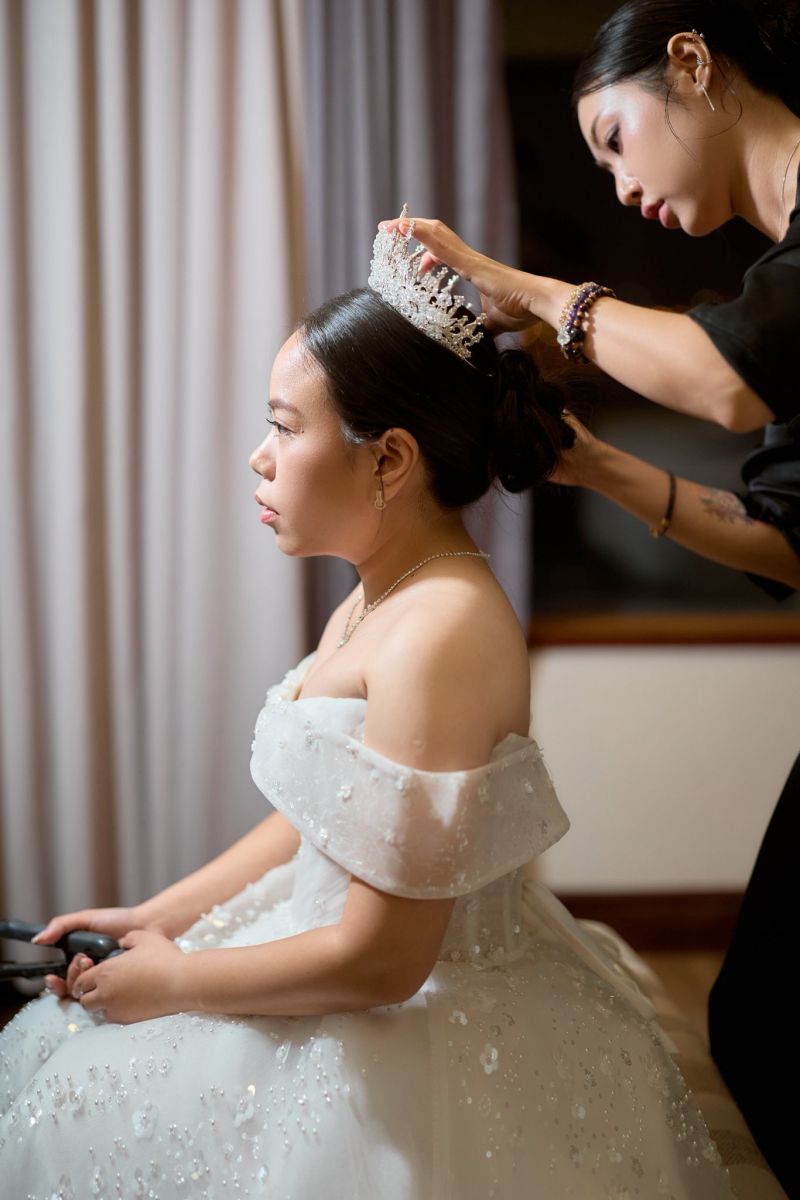 Chính sự kết hợp hài hoà này tạo nên vẻ đẹp sang trọng rất tự nhiên, không gắng gượng.
